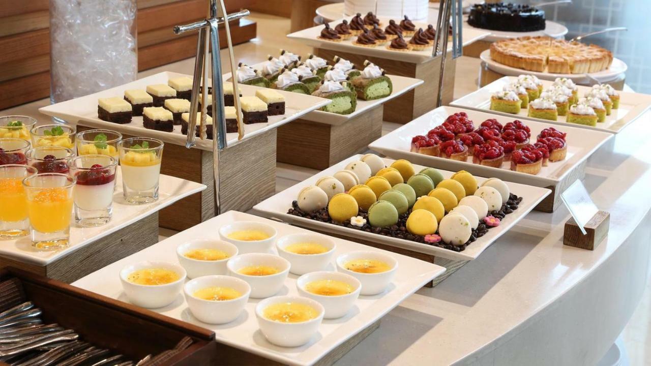 Lotte City Hotel Jeju Bagian luar foto