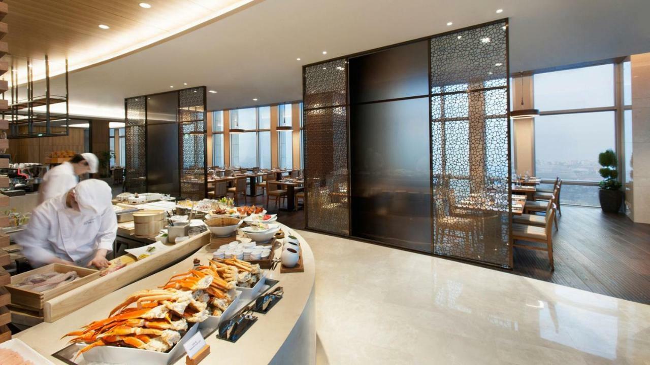 Lotte City Hotel Jeju Bagian luar foto
